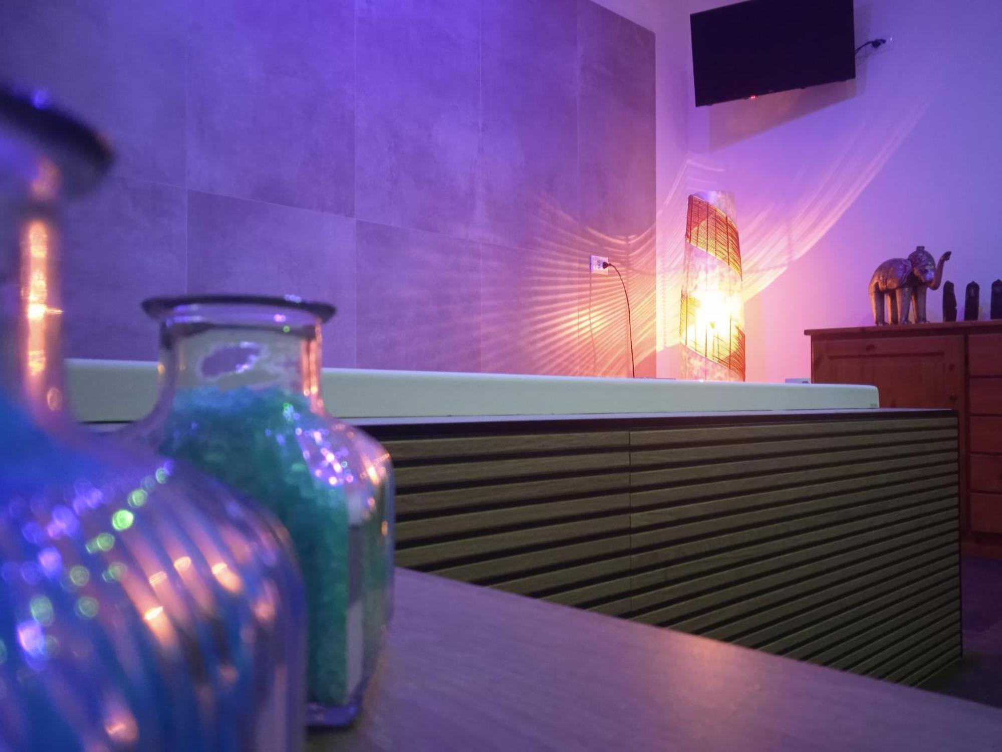 Big Mama Jungle Rooms Террачина Номер фото