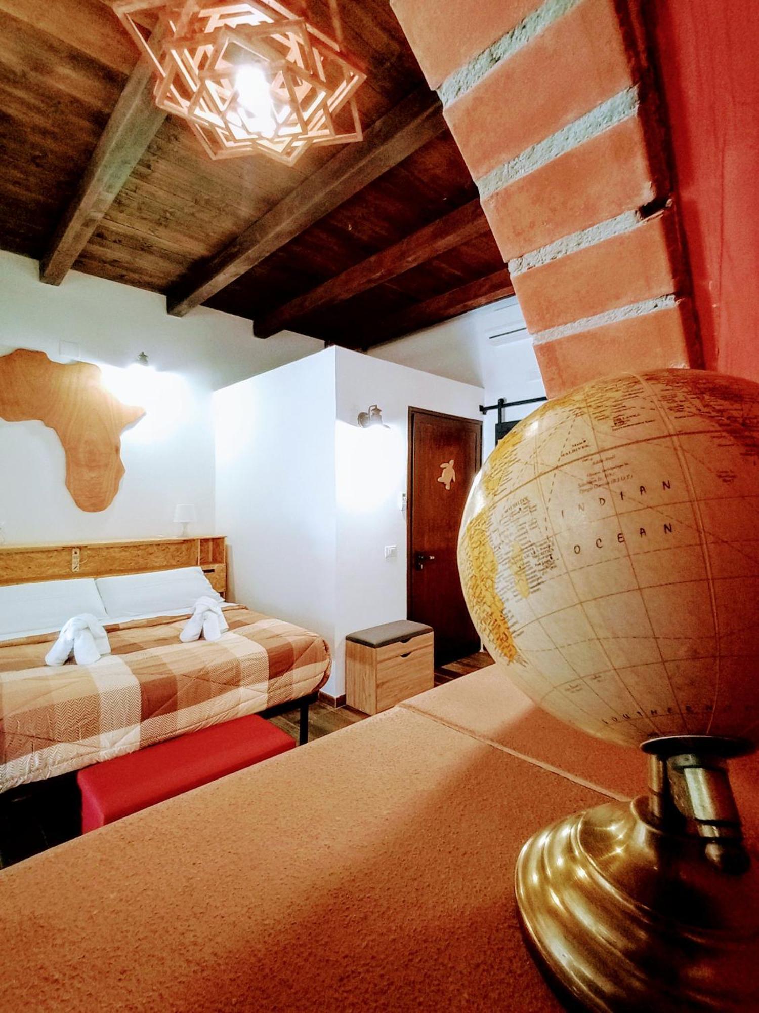 Big Mama Jungle Rooms Террачина Экстерьер фото